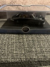 1:76 Oxford Diecast Dark Blue