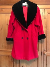 Feminella Vintage Red Cashmere Wool Coat with Faux Fur Contrasting. Size 16/18