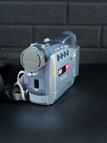 Canon mv700i minidv - canon,