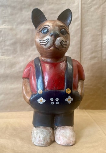 Vintage wooden cat gardener - wooden,