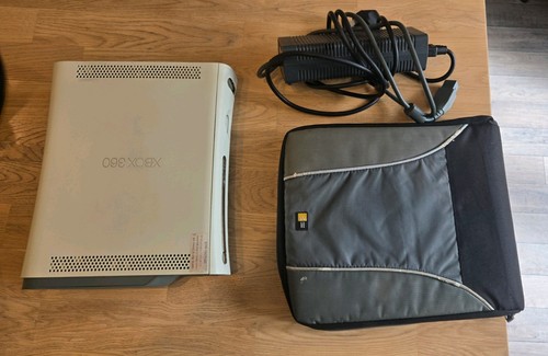 Xbox 360 console bundle - xbox,