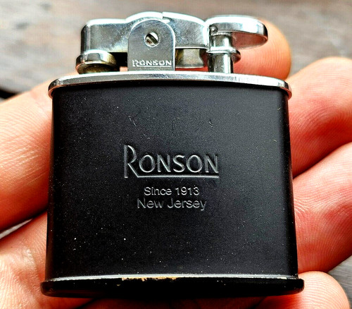 Rare vintage ronson standard - vintage,