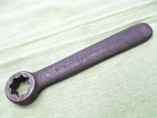 Vtg. Armstrong Double Square