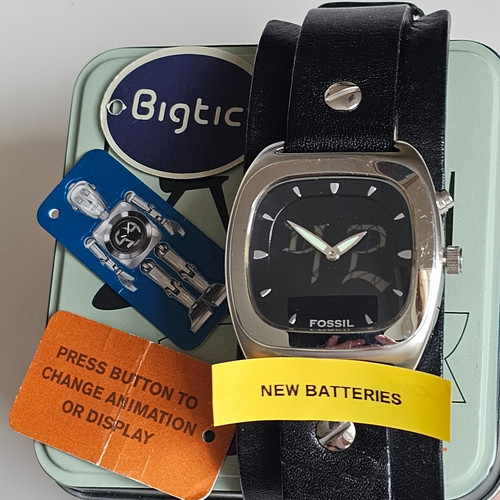 Fossil big tic rare watch - tic,