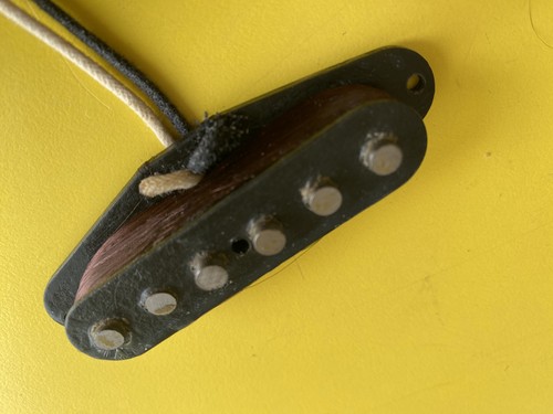 1983 fender stratocaster - 1983, jv