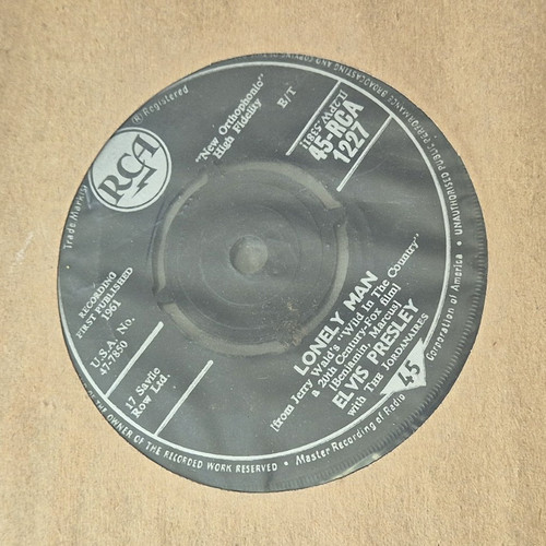 Elvis presley lonely - elvis,