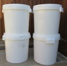 4 x 30Ltr White Plastic