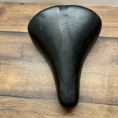 Suspension bicycle saddle - suspension,