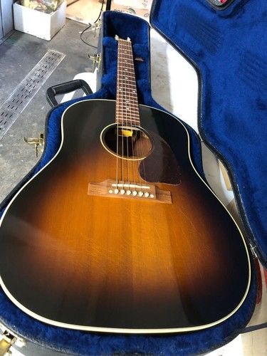 Gibson 1950s style 2002 - j-45,