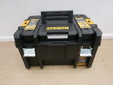DeWALT semi deep tstak