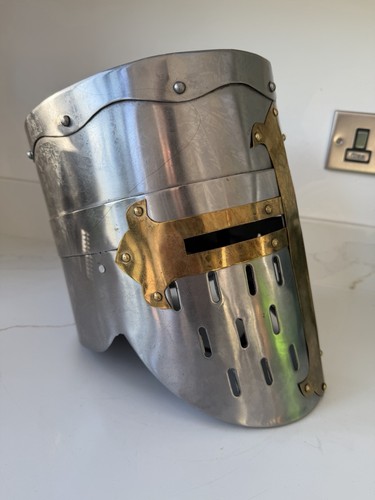 Crusader helmet reenactment - crusader,