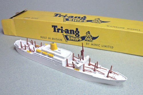 Triang minic ships - m718, rms