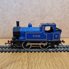 Hornby R255 0-4-0 Loco