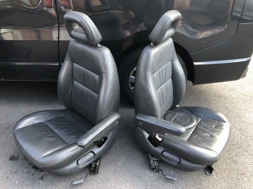 Captain seats swivel - captain, seat