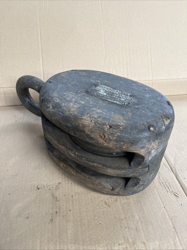 Double block pulley antique - block,