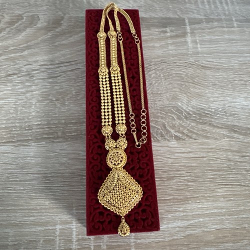 22ct gold necklace - gold,