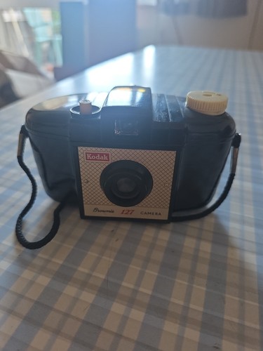 Kodak brownie 127 - brownie, camera