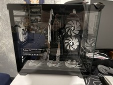 Gaming PC Desktop Setup