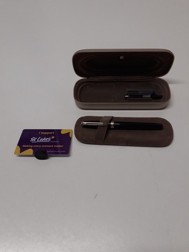 Black sheaffer fountain pen - black,