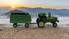 VINTAGE ERTL John Deere