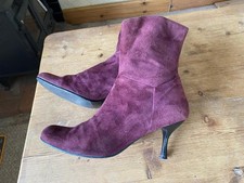 Y2K Burgundy Soft Suede Size