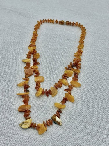 Vintage amber beaded necklace - amber,