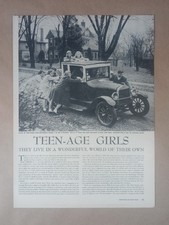 1944 TEENAGE GIRLS World of