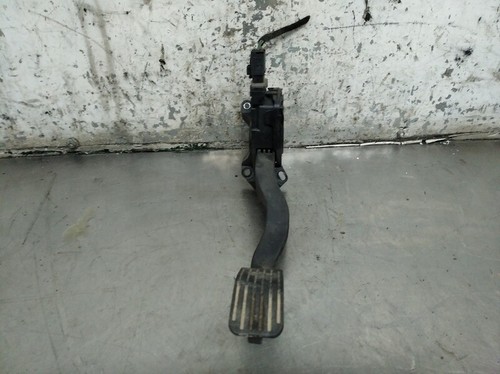 968075688002 pedal