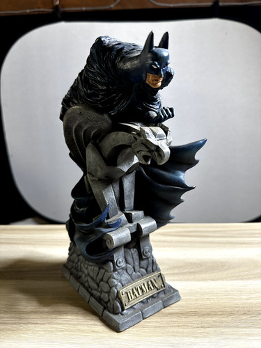 Batman randy bowen statue - randy,