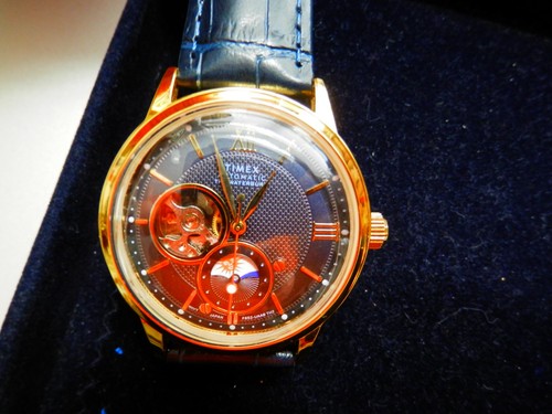 Timex waterbury tw2t70000 moon - timex,