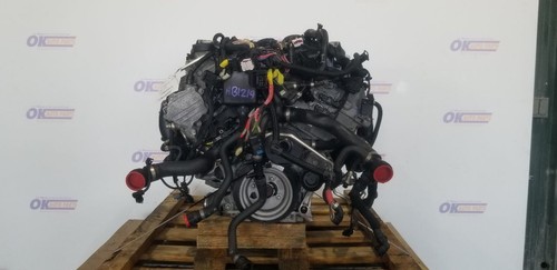 V12 engine 2018 bmw m760i - v12,