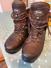 Meindl Vakuum MFS Walking Boots Men UK Size 10