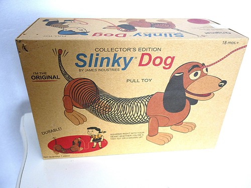 Slinky dog pull - slinky,