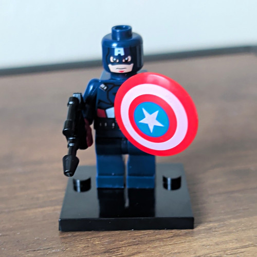 Lego minifigure captain - minifigure,
