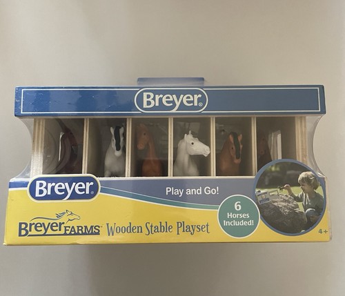 Breyer wooden stable playset - -,