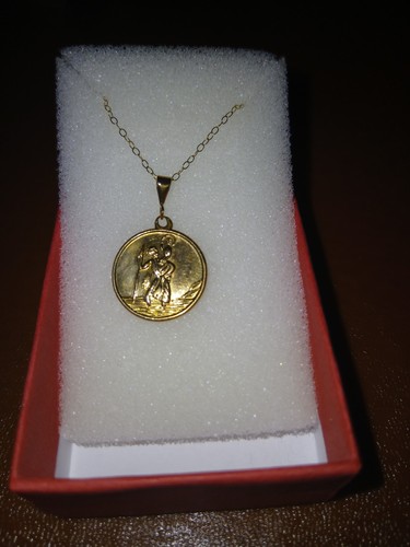 9ct yellow gold dainty - , st