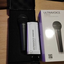 Behringer Ultravoice XM8500 Dynamic Cardioid Microphone With Case