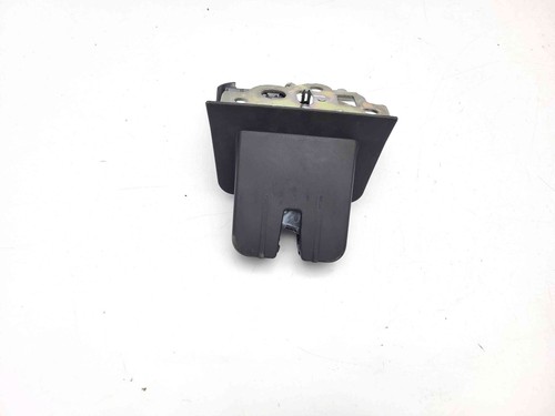 Audi tailgate boot - a3, lock