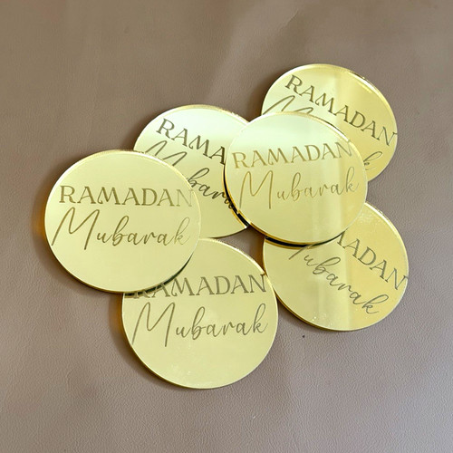 Gold ramadan mubarak text - ramadan,