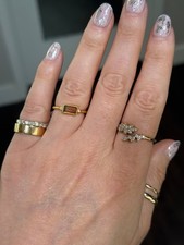 22kt yellow gold - yellow, gold-