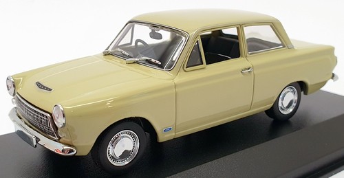 Maxichamps scale model - scale,