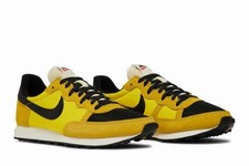 Size UK 11 - Nike Challenger