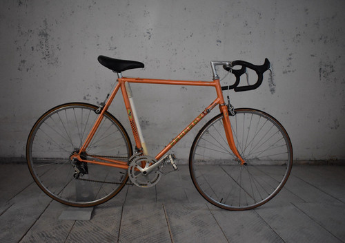 Vintage road bike - road, peugeot