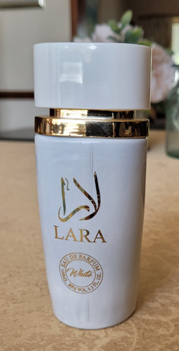 Lara white eau - lara, de
