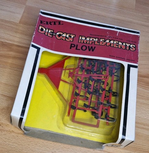 Ertl die cast - die-cast, plow