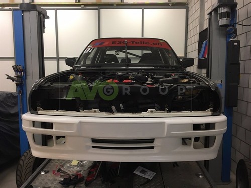 Front bumper with solid skirt
