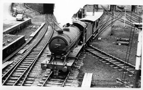 1966 dunfermline train station - dunfermline,