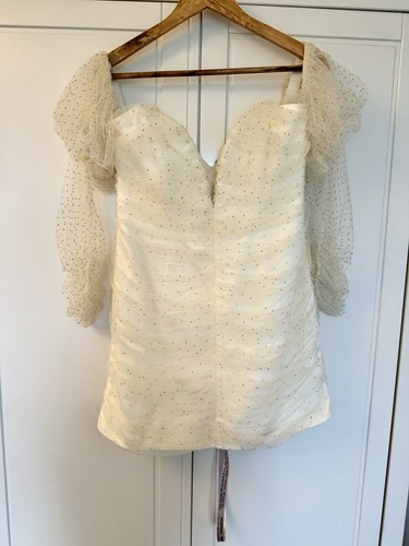 House milana ivory - of,