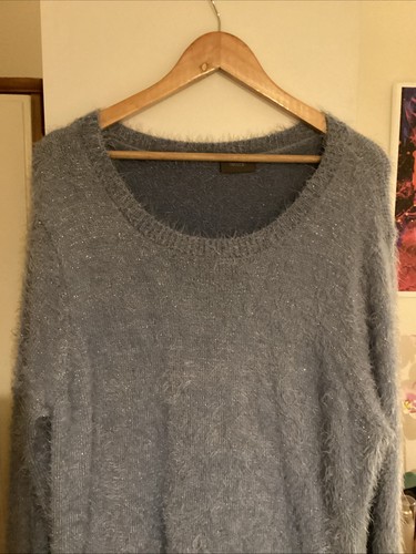 Long blue fluffy - blue,