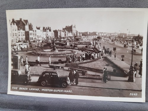 Weston super mare beach lawns - super,